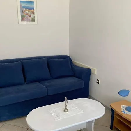 5 With Pool And Amazing Sea View Apartment *